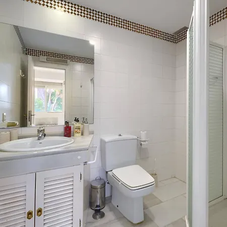 Spanish Charm House On The Miraflores Golf Course Ferienhaus